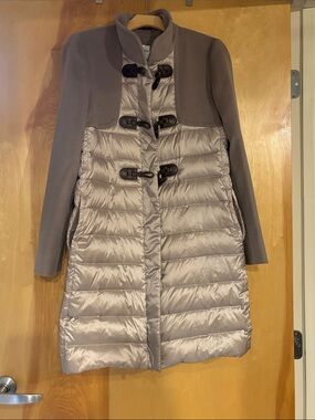 Cinzia Rocca Icons Light Gray Quilted Puffer Coat with Toggle Closures